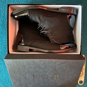 SIZE 14: WORN for 3 HOURS: "TAFT" The Jack Boot in TUX (minor sole wear)
